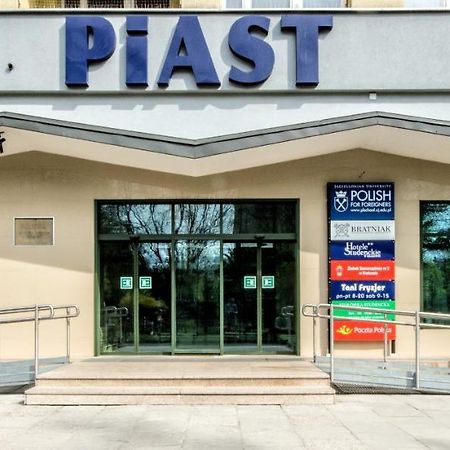 Piast Hotele Studenckie Krakow Exterior photo